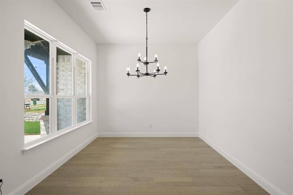967 Richard Pittmon Drive, DeSoto, TX 75115 967 Richard Pittmon- Dining-1