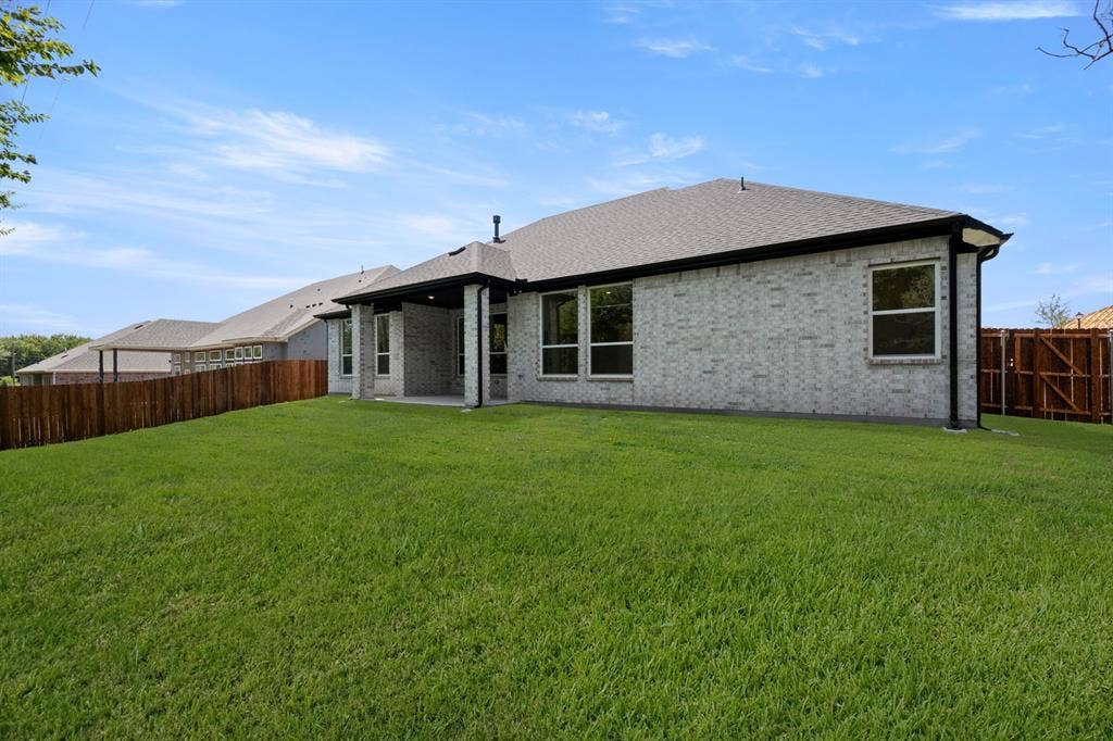 967 Richard Pittmon Drive, DeSoto, TX 75115 967 Richard Pittmon- Back-1