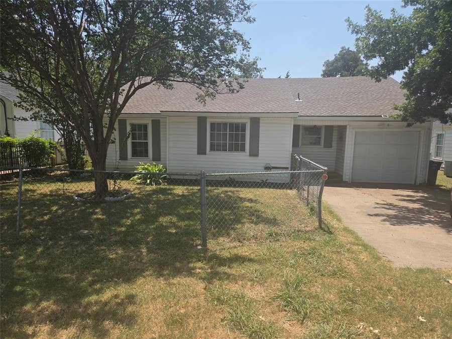 Property photo for 5702 Forney Road, Dallas, TX