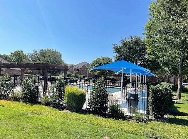 2413 Trailwest Lane, Plano, TX 75025 2413 Trailwest Lane, Plano, TX 75025