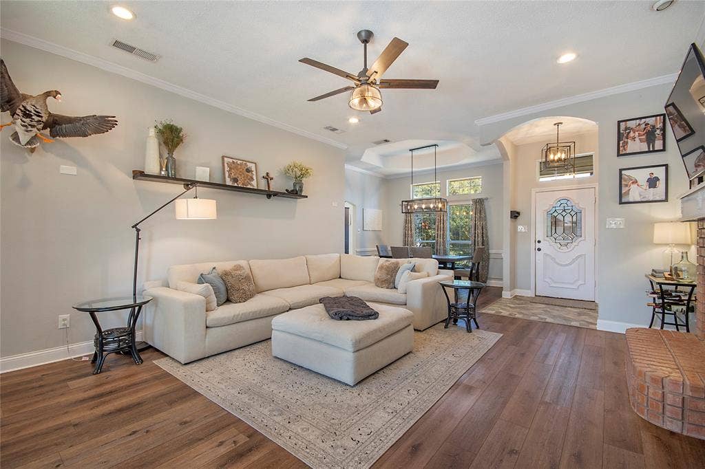 7429 Amber Drive, Watauga, TX 76148 7429 Amber Drive, Watauga, TX 76148