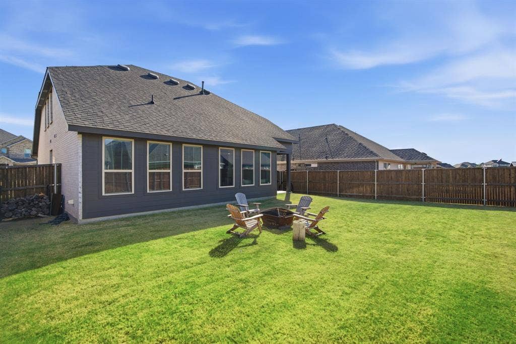 2245 Bellatrix Drive, Haslet, TX 76052 2245 Bellatrix Drive, Haslet, TX 76052