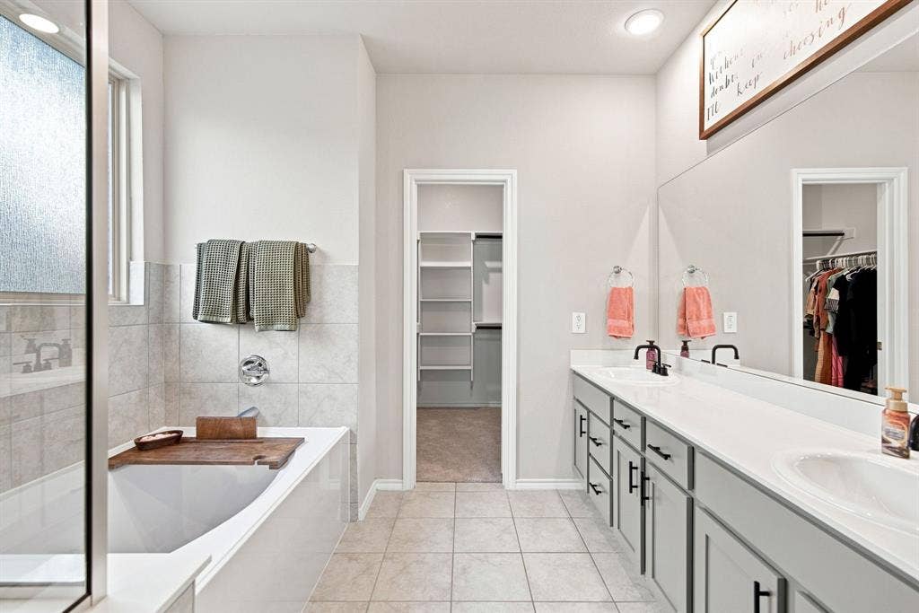 2245 Bellatrix Drive, Haslet, TX 76052 2245 Bellatrix Drive, Haslet, TX 76052