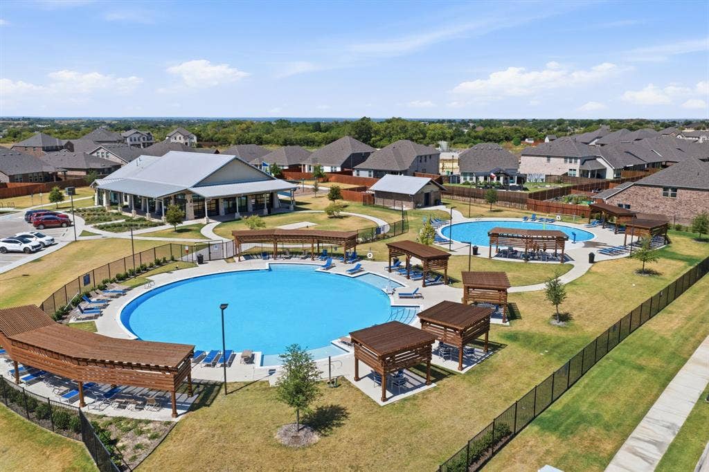 2245 Bellatrix Drive, Haslet, TX 76052 2245 Bellatrix Drive, Haslet, TX 76052