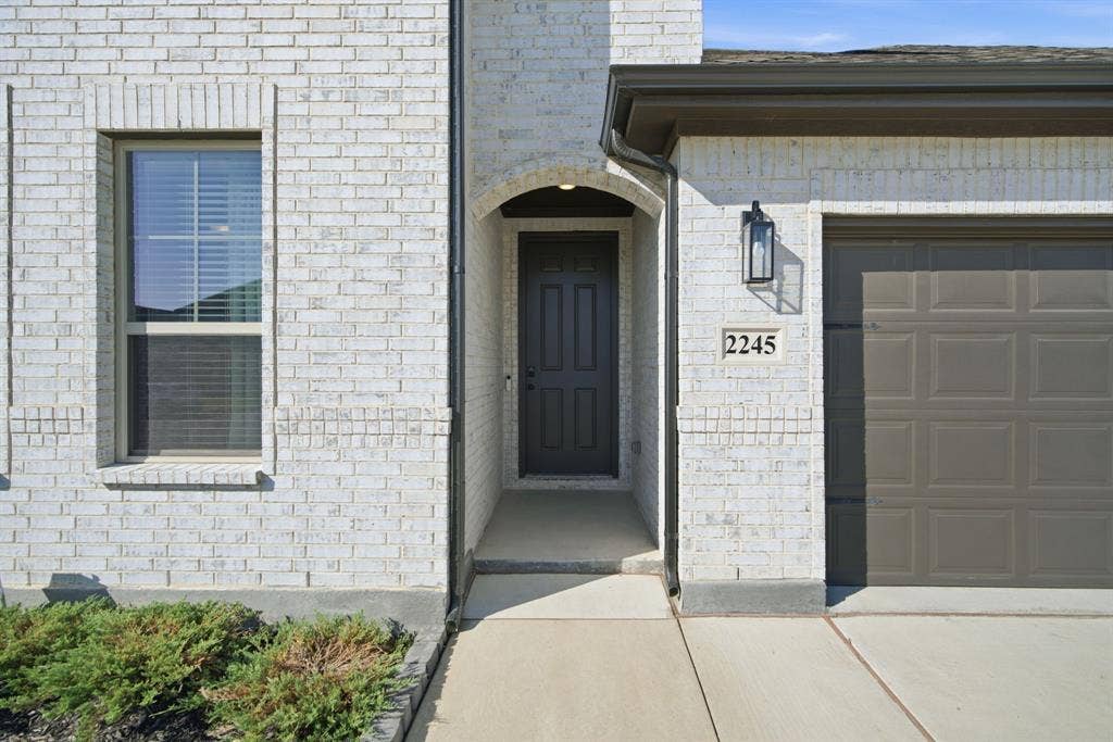2245 Bellatrix Drive, Haslet, TX 76052 2245 Bellatrix Drive, Haslet, TX 76052