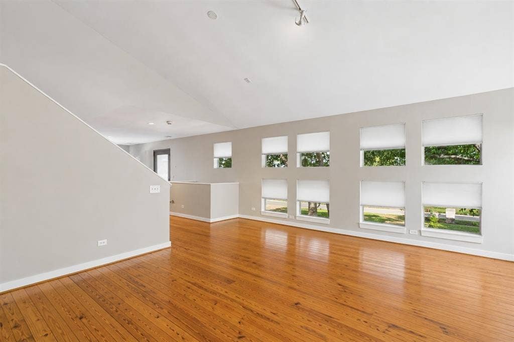 2714 Shelby Avenue, Dallas, TX 75219 2714 Shelby Avenue, Dallas, TX 75219