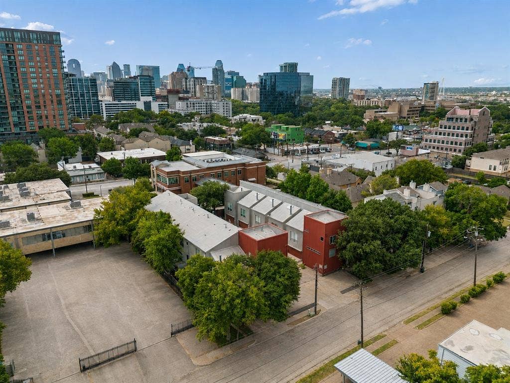 2714 Shelby Avenue, Dallas, TX 75219 Additional content