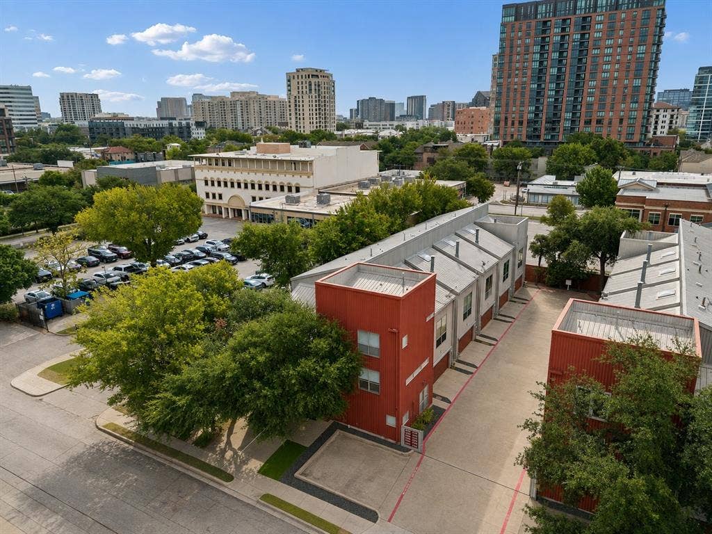 2714 Shelby Avenue, Dallas, TX 75219 2714 Shelby Avenue, Dallas, TX 75219