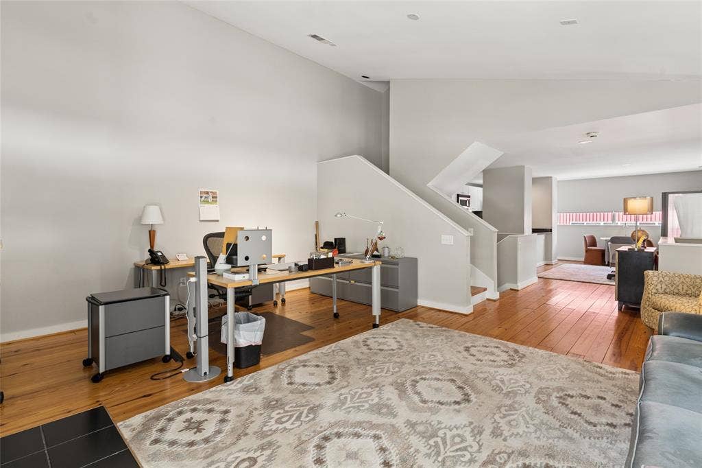 2714 Shelby Avenue, Dallas, TX 75219 2714 Shelby Avenue, Dallas, TX 75219