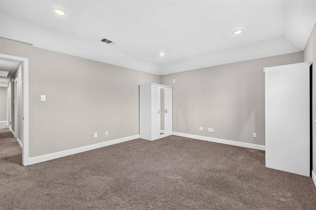 8226 Natchez Trail, Dallas, TX 75252 8226 Natchez Trail, Dallas, TX 75252