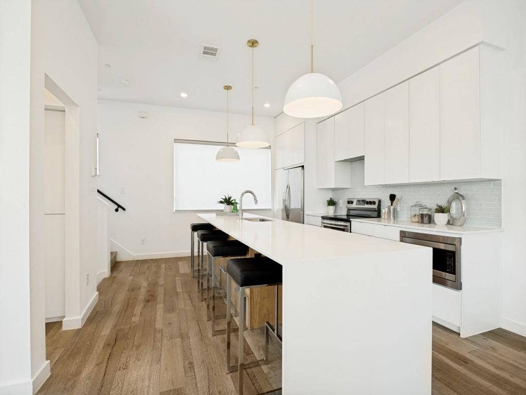 5020 Bryan Street, #305, Dallas, TX 75206 5020 Bryan Street, #305, Dallas, TX 75206