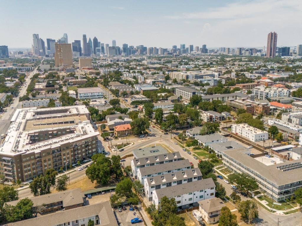 5020 Bryan Street, #305, Dallas, TX 75206 5020 Bryan Street, #305, Dallas, TX 75206