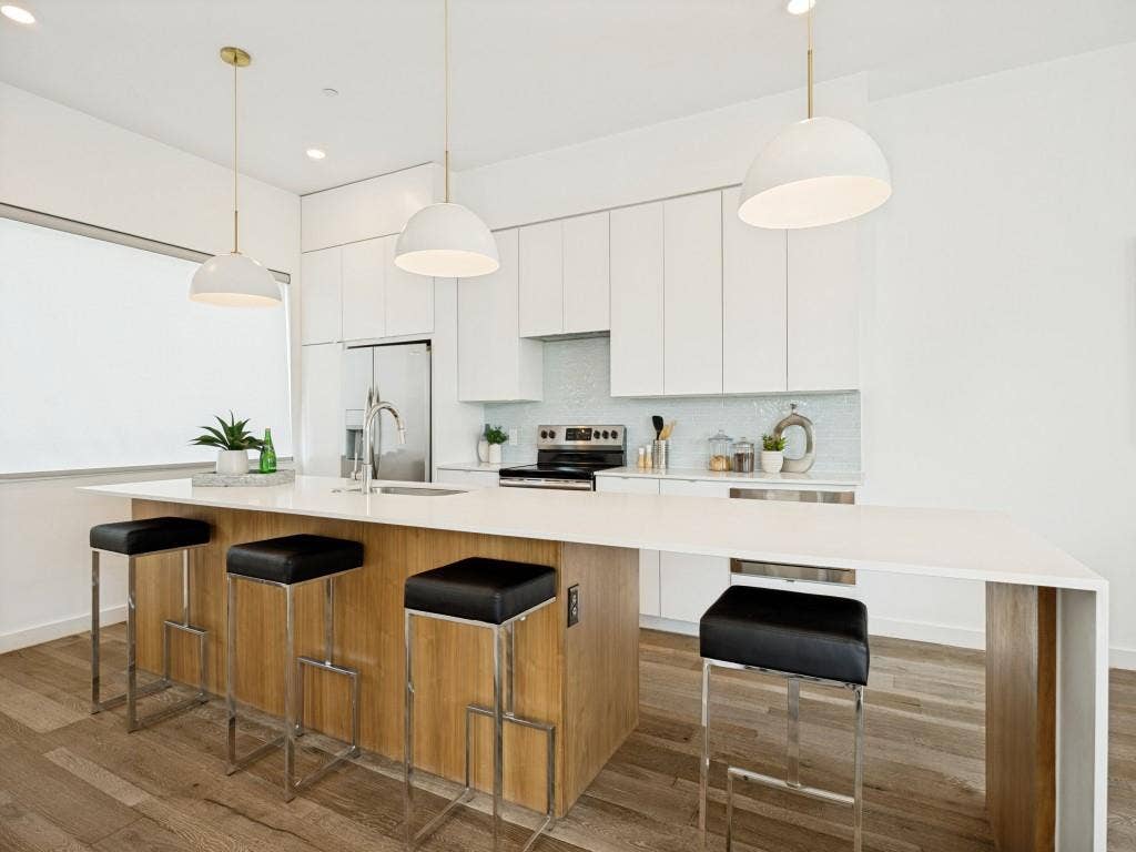 5020 Bryan Street, #305, Dallas, TX 75206 5020 Bryan Street, #305, Dallas, TX 75206