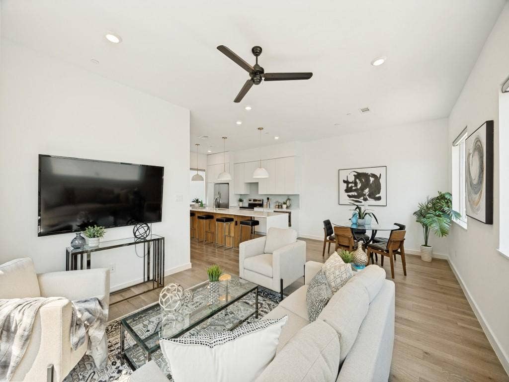 5020 Bryan Street, #305, Dallas, TX 75206 5020 Bryan Street, #305, Dallas, TX 75206