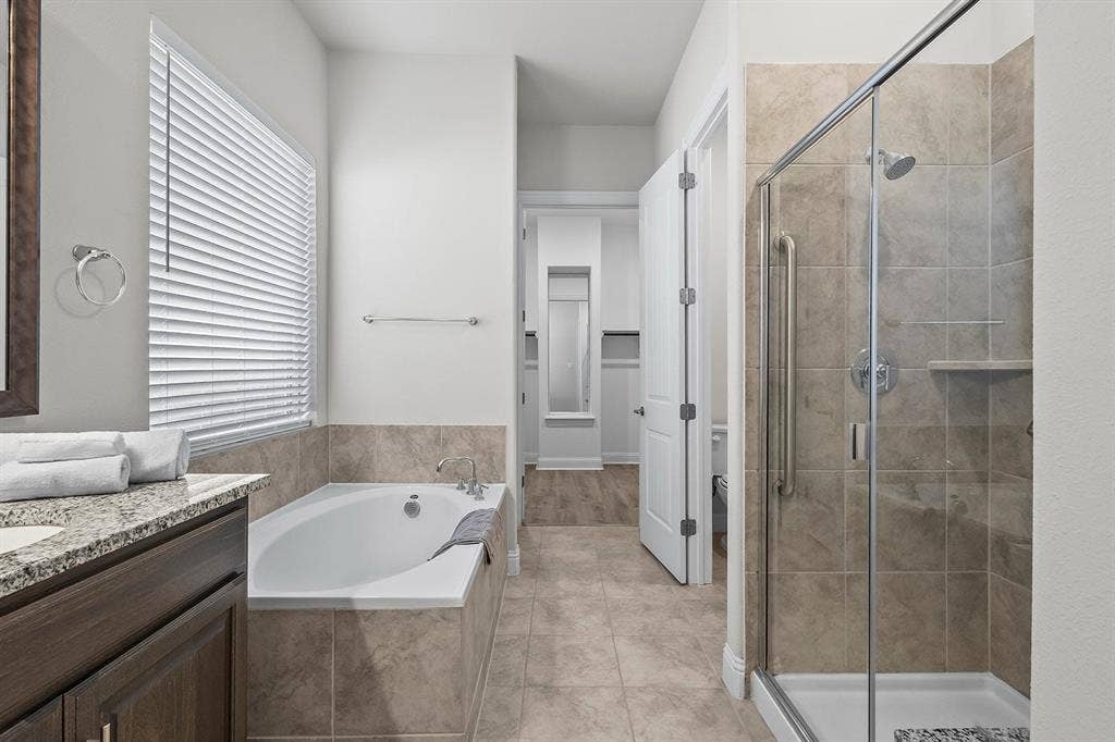 708 Waterbrook Parkway, Argyle, TX 76226
