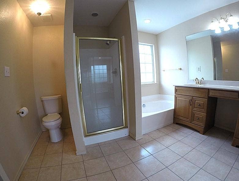 4426 Harpers Ferry Drive, Grand Prairie, TX 75052 4426 Harpers Ferry Drive, Grand Prairie, TX 75052