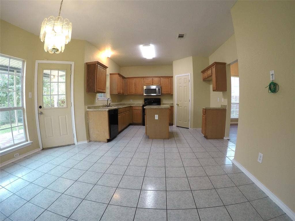 4426 Harpers Ferry Drive, Grand Prairie, TX 75052 4426 Harpers Ferry Drive, Grand Prairie, TX 75052