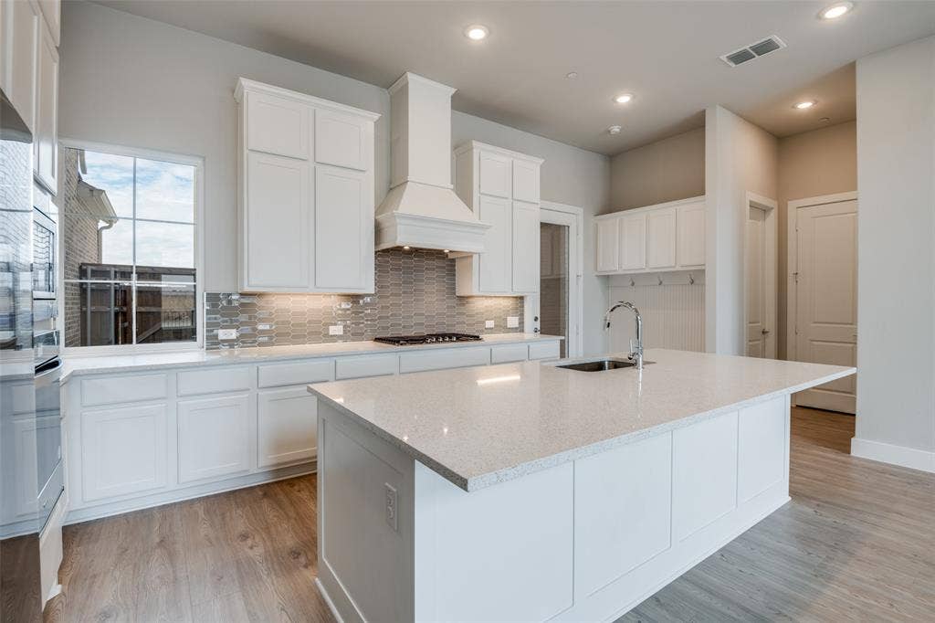 11881 Brubaker Drive, Frisco, TX 75033 11881 Brubaker Drive, Frisco, TX 75033
