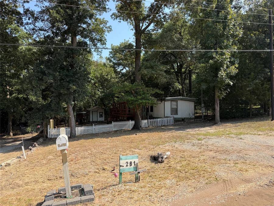 Property photo for 1281 Hickory Hills Drive, Murchison, TX