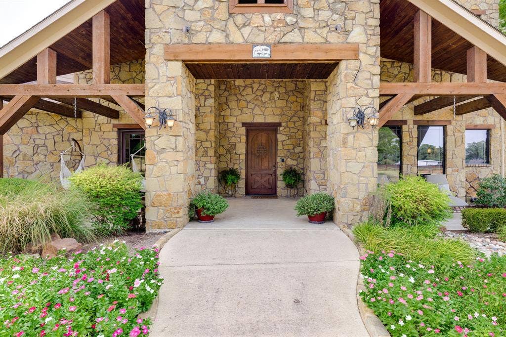 1491 E Hickory Hill Road, Argyle, TX 76226 1491 E Hickory Hill Road, Argyle, TX 76226