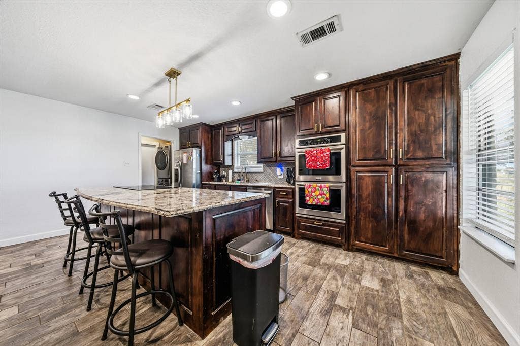 141 Swan, Waco, TX 76708 141 Swan, Waco, TX 76708