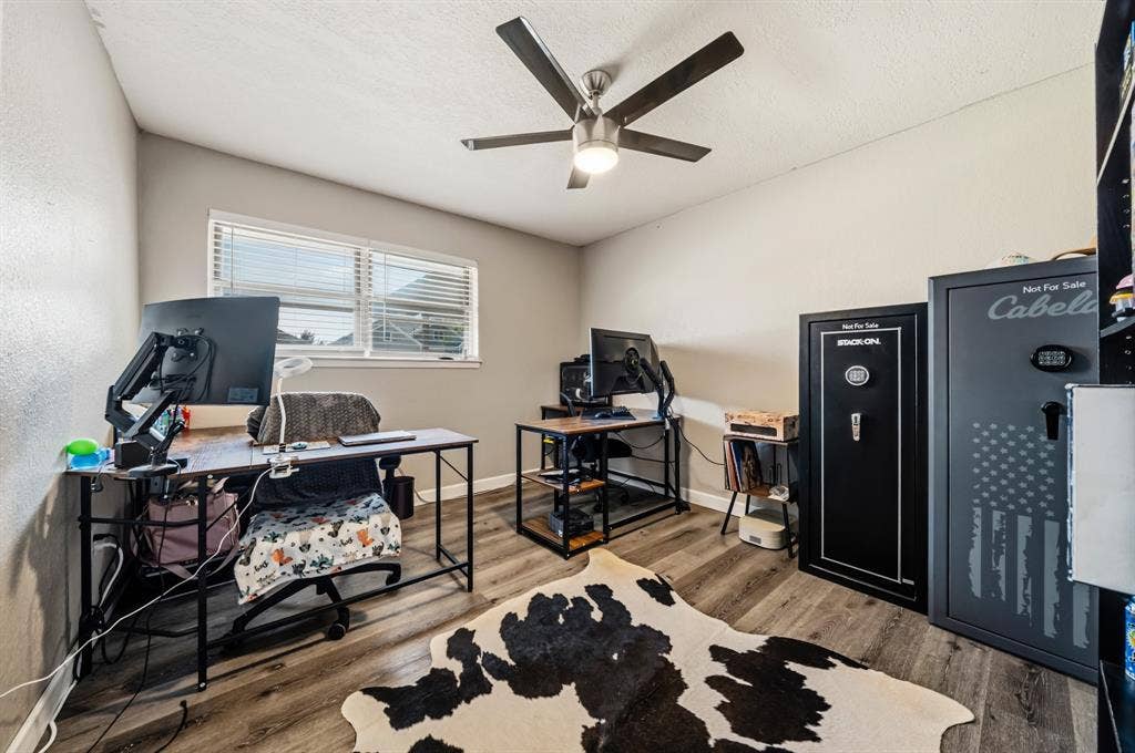 141 Swan, Waco, TX 76708 141 Swan, Waco, TX 76708