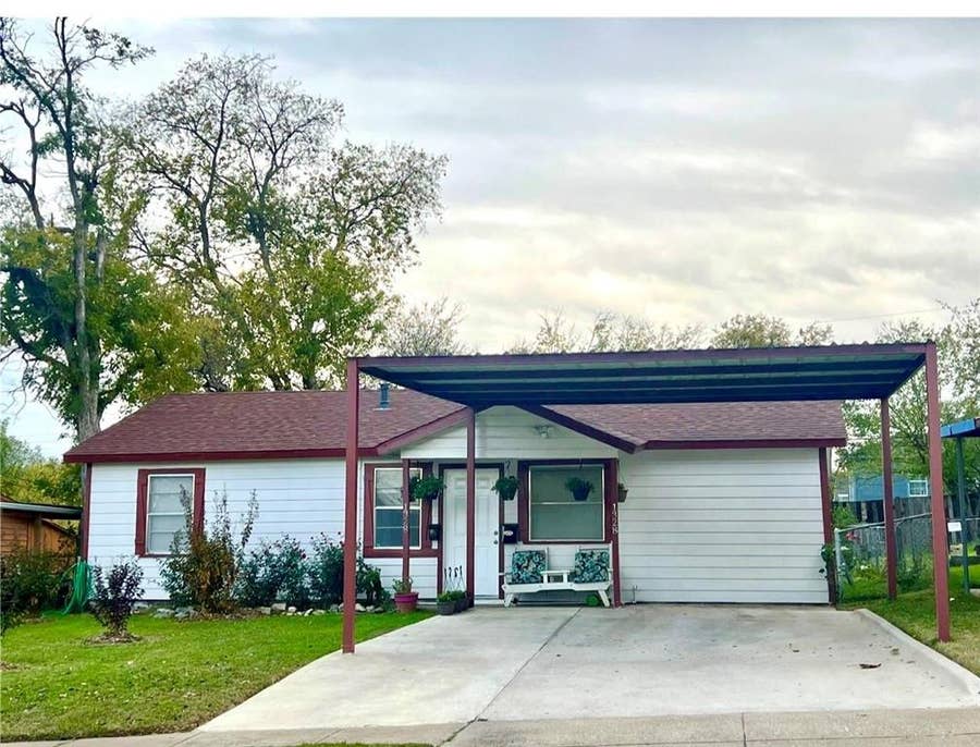 Property photo for 1328 E Jessamine Street, Fort Worth, TX
