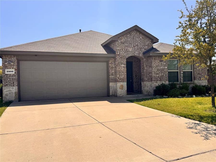 Property photo for 2900 Buttonbush Drive, Royse City, TX