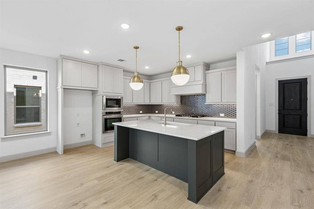 2616 Radiant Way, Celina, TX 75009 Packed with space, storage and style, this dream kitchen is calling your name!