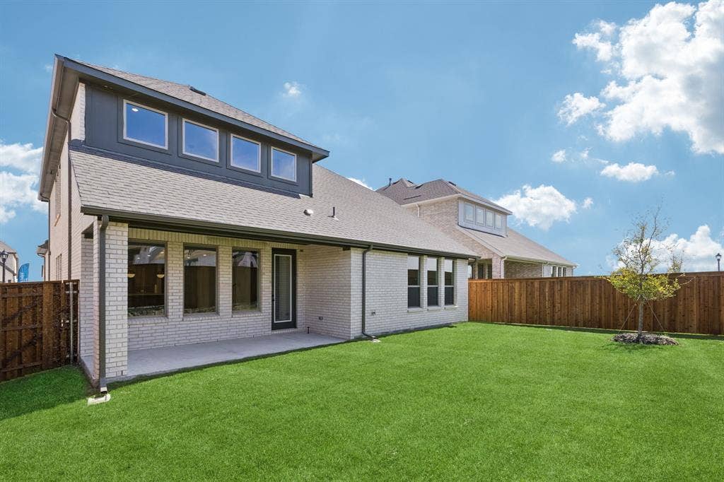 2616 Radiant Way, Celina, TX 75009 The entire family will enjoy endless outdoor fun times in this wonderful fenced back yard with covered patio!
