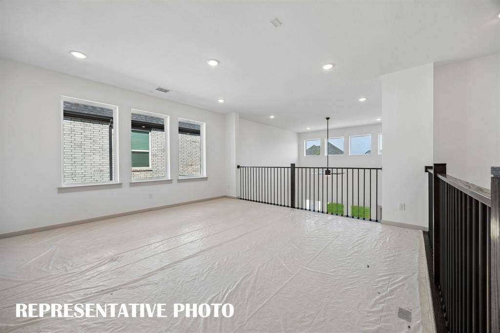 2629 Radiant Way, Celina, TX 75009 Your new light, bright and spacious game room is the perfect place to host those family game night or the big game day parties! REPRESENTATIVE PHOTO