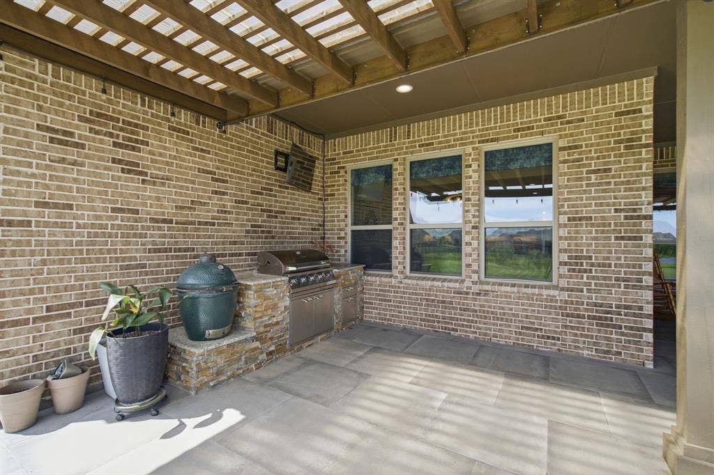 2175 Cattle Street, Celina, TX 75009 2175 Cattle Street, Celina, TX 75009