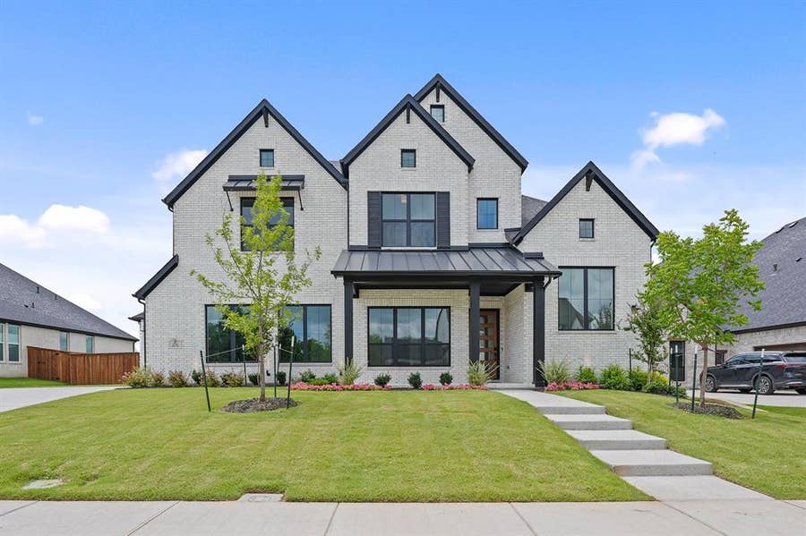 Property photo for 2211 Draco Drive, Rockwall, TX