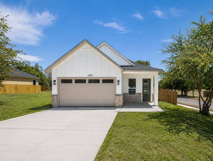 Property photo for 3500 Oscar Avenue, Fort Worth, TX