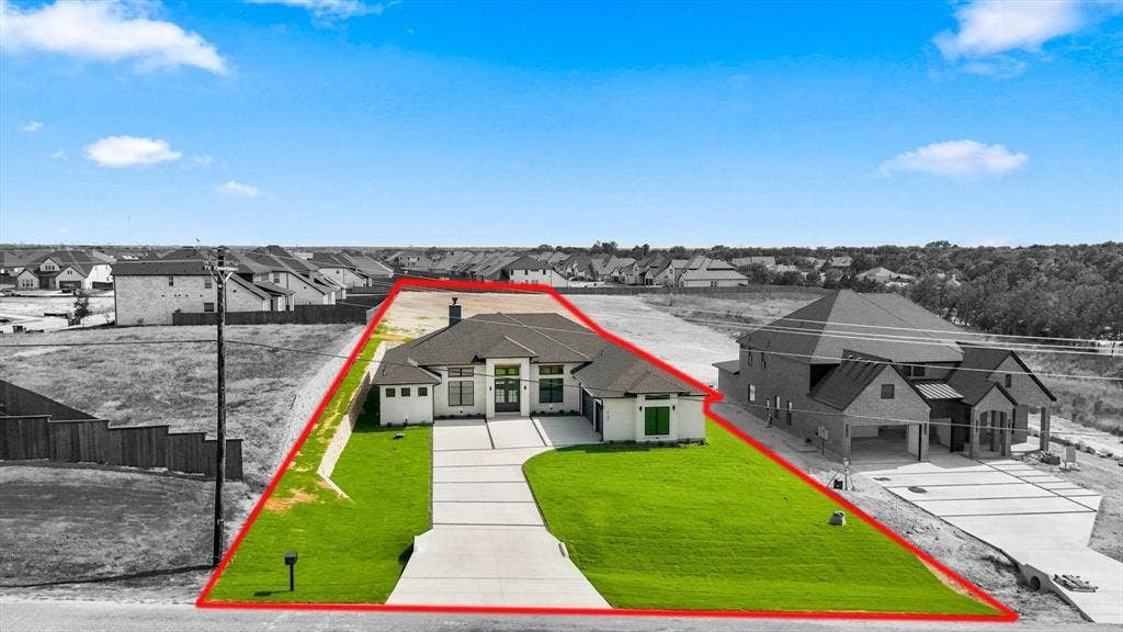 2140 Gage Road, Lavon, TX 75166 2140 Gage Road, Lavon, TX 75166