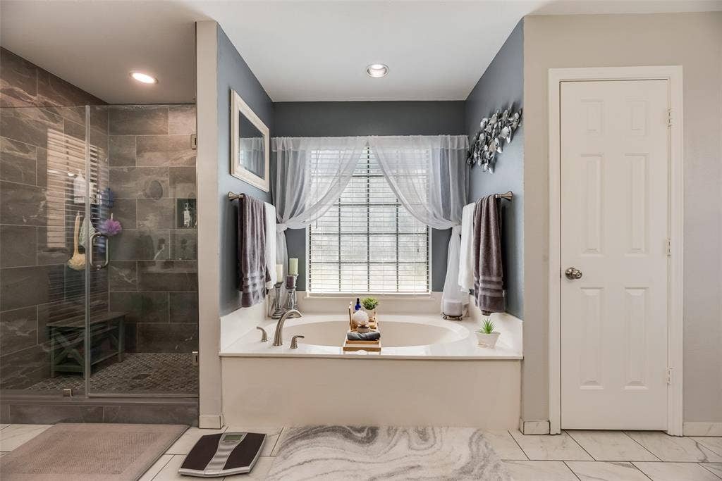 818 Foxwood Lane, Wylie, TX 75098 818 Foxwood Lane, Wylie, TX 75098