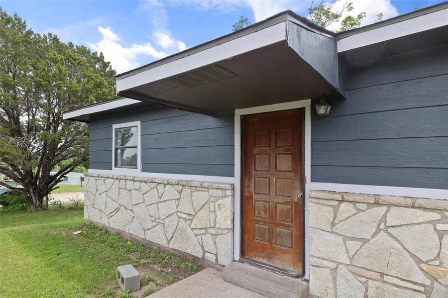 Property photo for 5019 Friendship Road, Tolar, TX