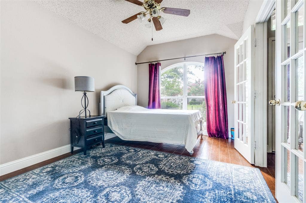 6816 Thorncliff Trail, Plano, TX 75023 6816 Thorncliff Trail, Plano, TX 75023