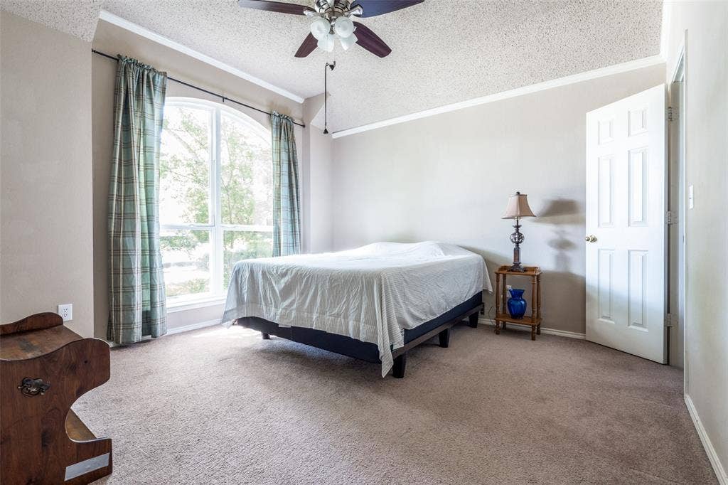 6816 Thorncliff Trail, Plano, TX 75023 6816 Thorncliff Trail, Plano, TX 75023