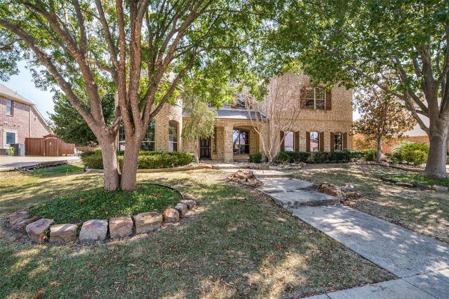 Property photo for 522 Oakhurst Drive, Murphy, TX