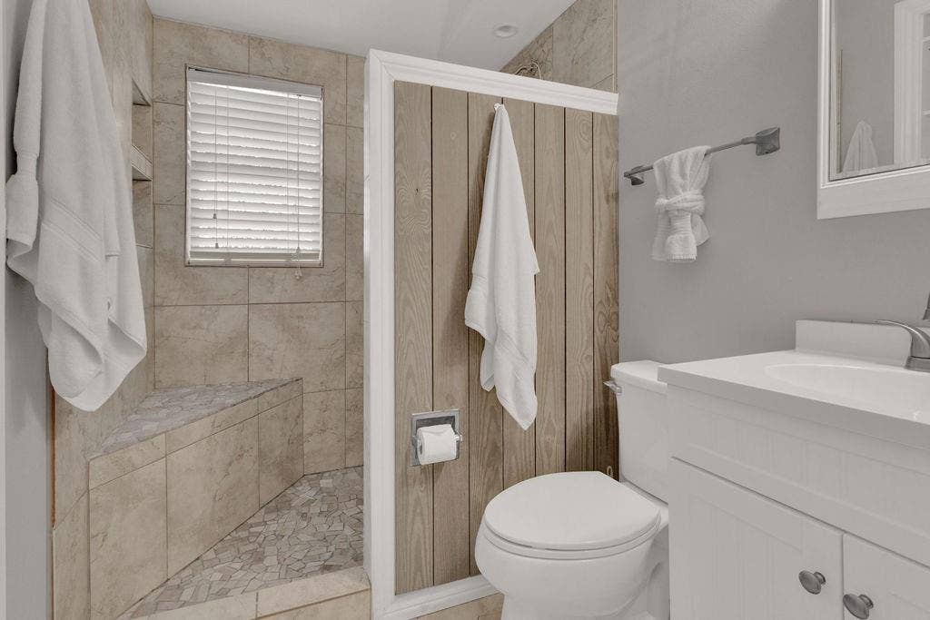 1332 Hideaway Lane West, Hideaway, TX 75771 1332 Hideaway Lane West, Hideaway, TX 75771