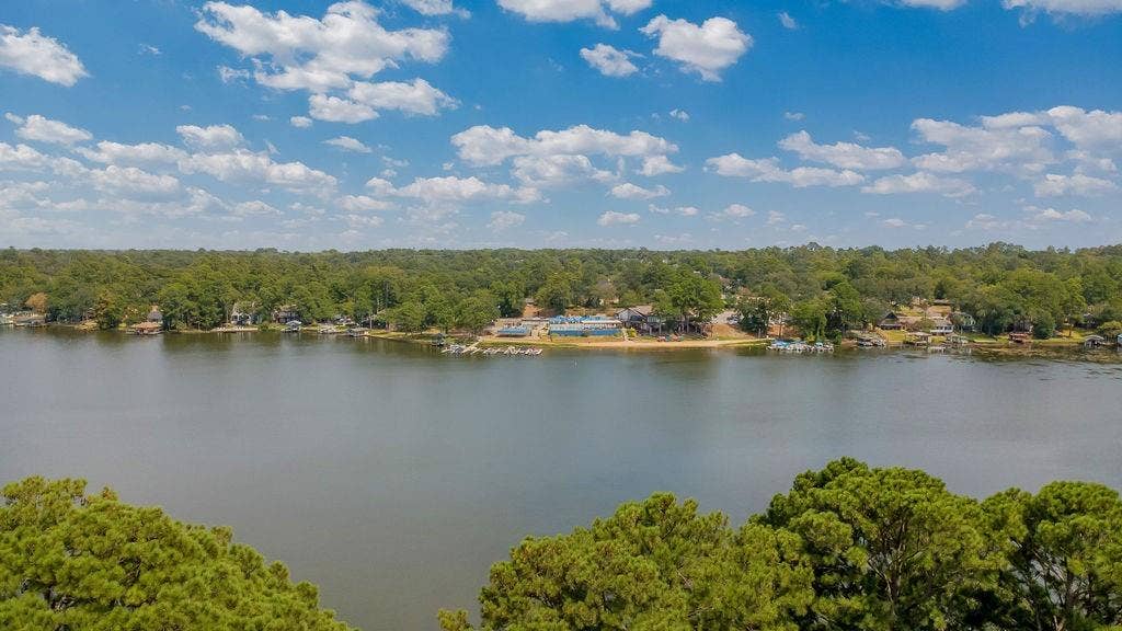 1332 Hideaway Lane West, Hideaway, TX 75771 1332 Hideaway Lane West, Hideaway, TX 75771