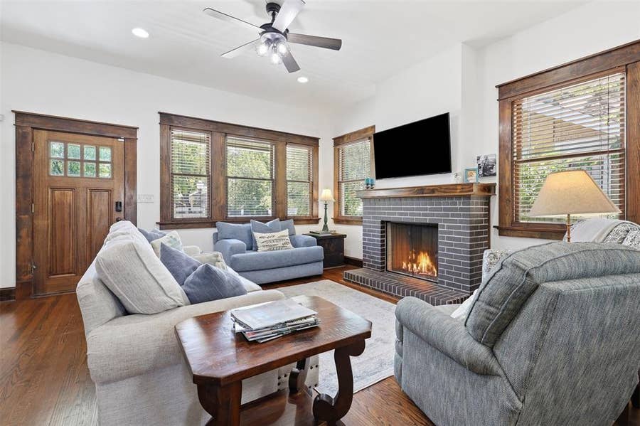 Property photo for 2114 Hurley Avenue, Fort Worth, TX