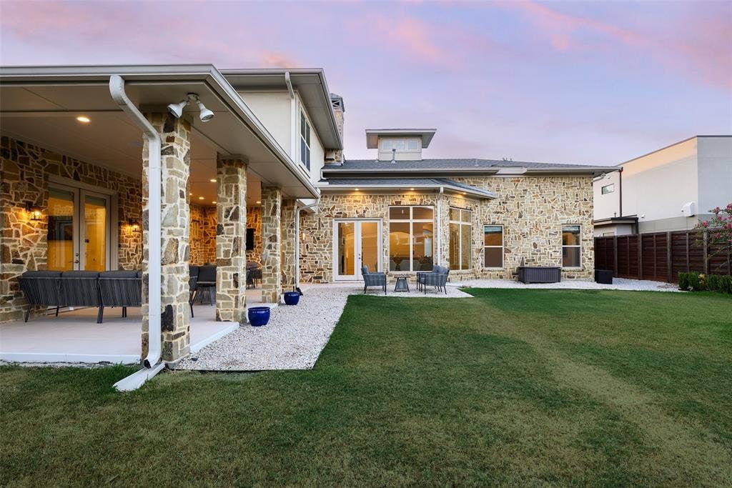 4254 Ridge Road, Dallas, TX 75229 4254 Ridge Road, Dallas, TX 75229