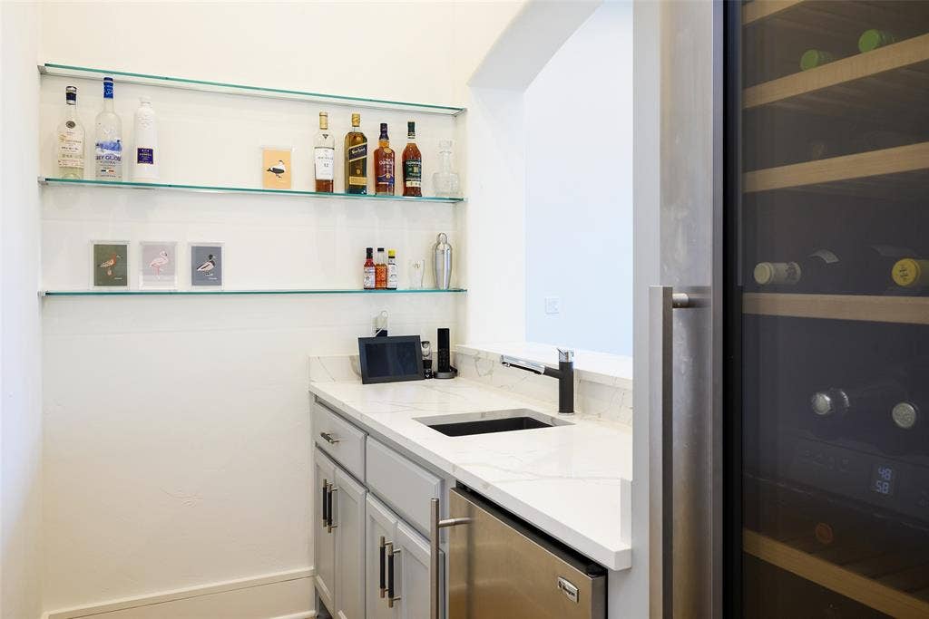 4254 Ridge Road, Dallas, TX 75229 4254 Ridge Road, Dallas, TX 75229