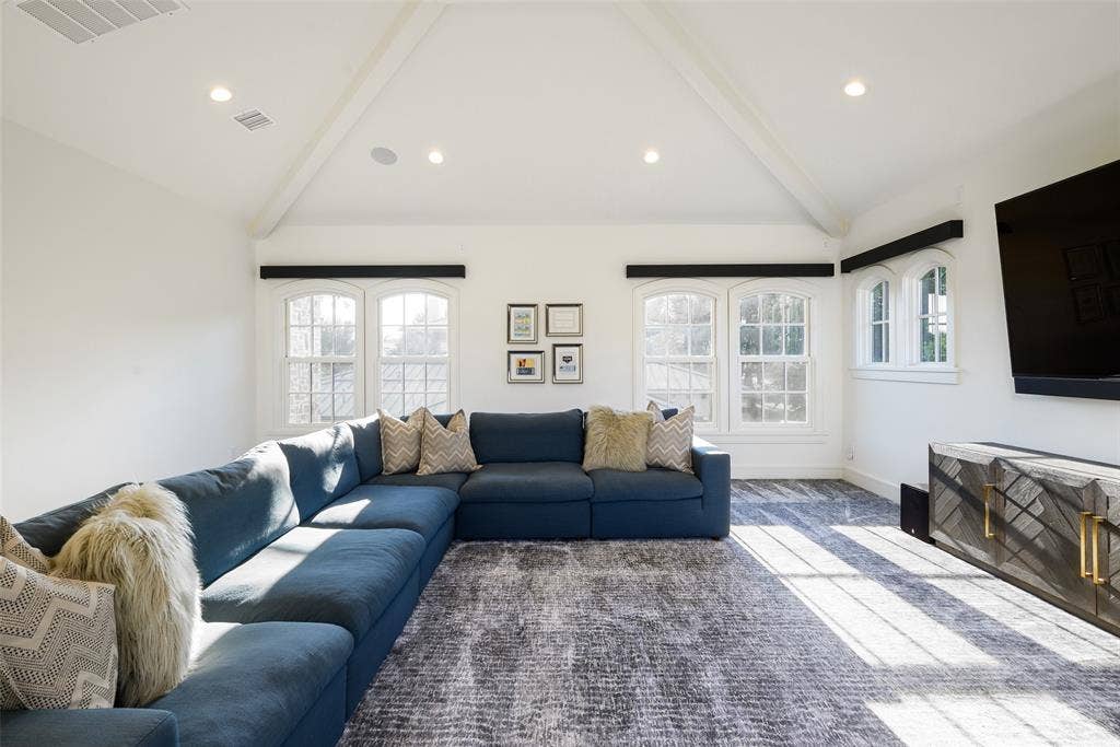 4254 Ridge Road, Dallas, TX 75229 4254 Ridge Road, Dallas, TX 75229