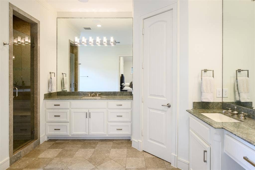 4254 Ridge Road, Dallas, TX 75229 4254 Ridge Road, Dallas, TX 75229