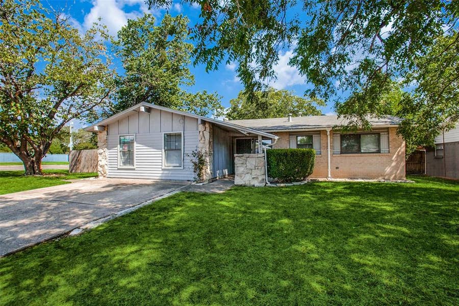 Property photo for 4425 Windsor Drive, Garland, TX
