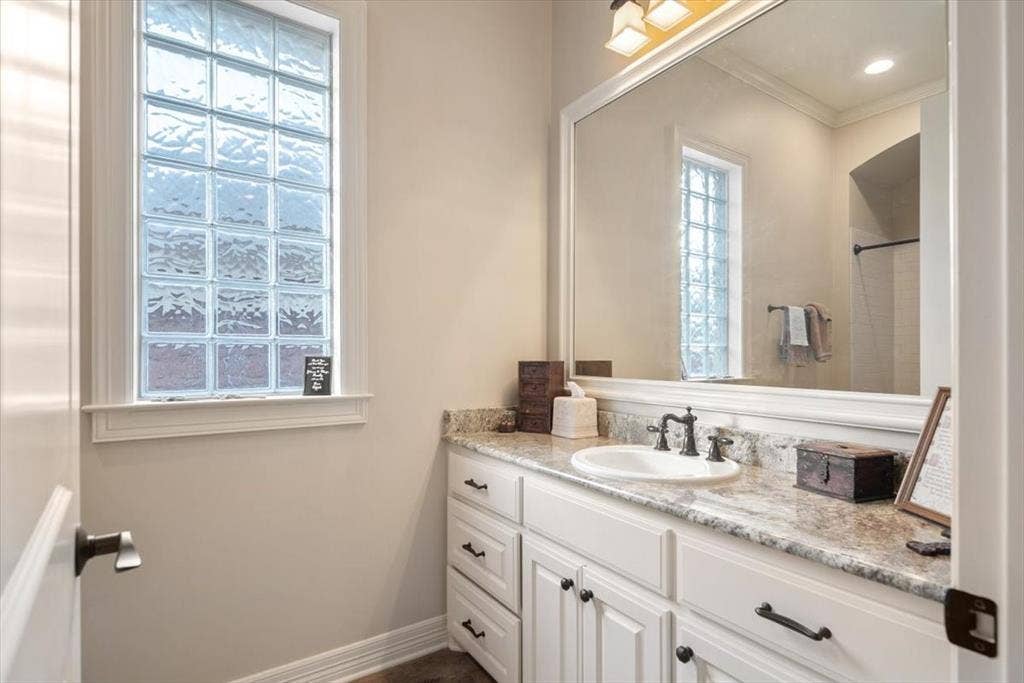 1608 Ridgewood Drive, Waco, TX 76710 1608 Ridgewood Drive, Waco, TX 76710