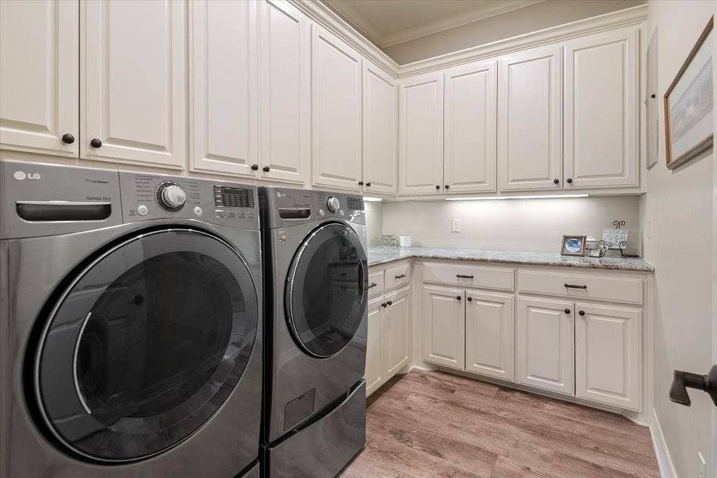 1608 Ridgewood Drive, Waco, TX 76710 1608 Ridgewood Drive, Waco, TX 76710